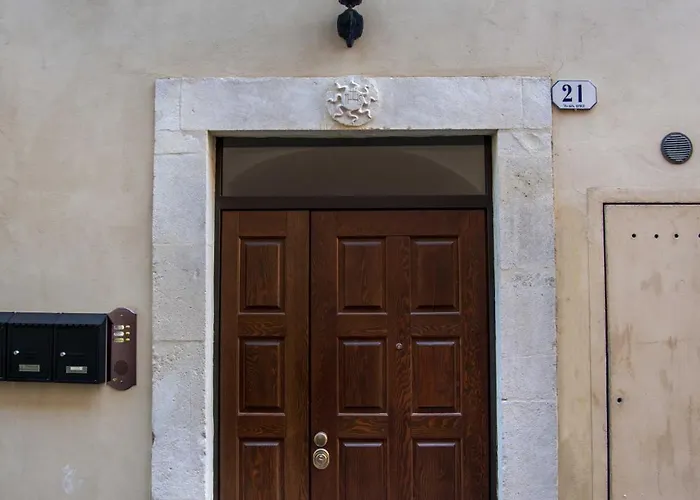 Casa Fedele * Л'Акуила